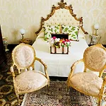 Dimora Umberto Nocleg ze śniadaniem 4*