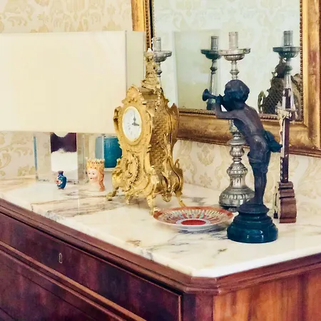 Dimora Umberto Oda ve Kahvaltı Katanya